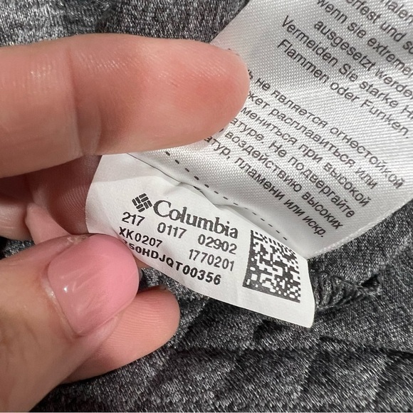 Columbia | Grey Quilted Front Pullover Hoodie Woman’s Large - Picture 5 of 11